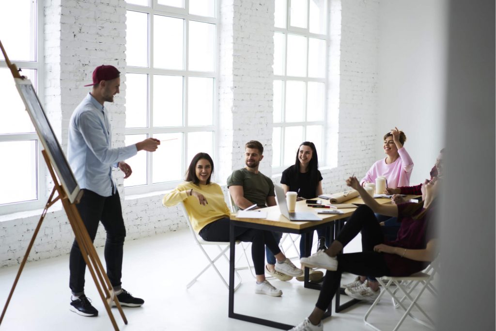 How to Effectively Manage Small Business Teams